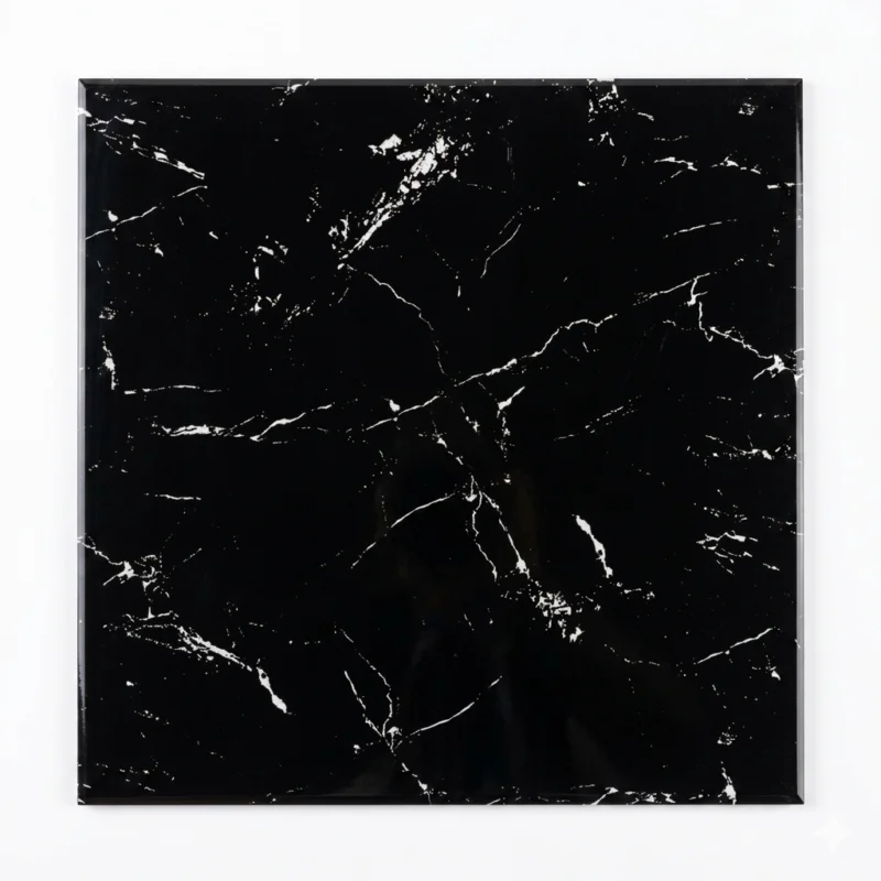 Porcelanato Vitri Reina Negro 60x60 cm brillante marmolizado con vetas blancas para pisos y paredes de tránsito medio en Perú Market Cerámico