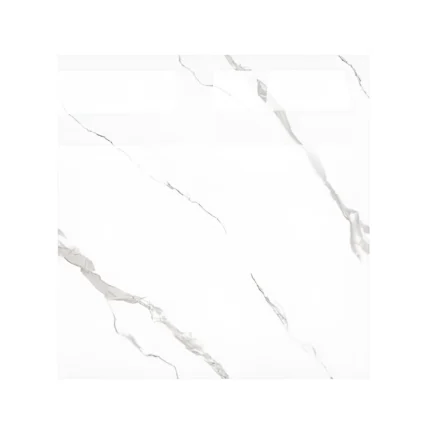 Porcelanato vitrificado Carrara White 60x60 cm, imita al mármol natural. Su fondo blanco con vetas grises claras fluye con naturalidad.