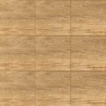 Piso cerámico rectificado Bremen marfil brillante de 59x59 cm, acabado tipo madera elegante y resistente, ideal para salas, comedores y dormitorios. Superficie brillante, fácil de limpiar y con juntas mínimas para un diseño moderno y sofisticado.