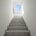 Porcelanato vitrificado mate 60x60 cm, ideal para salas, comedores, locales comerciales y dormitorios. Encuentalo en www.marketceramico.com