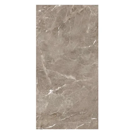 Porcelanato Broncita Taupe brillante rectificado 60x120 cm con diseño tipo piedra natural, vetas suaves y acabado destonificado